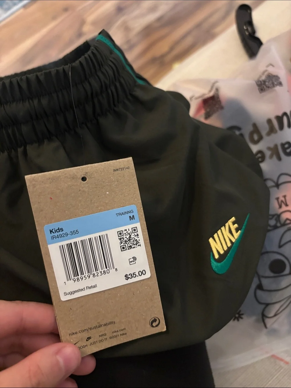 Nike kids medium shorts NWT